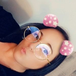 Meet your Posher, Kaye